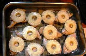 курица с ананасами