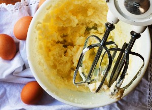 кекс с изюмом рецепт