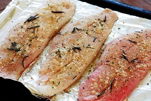 морской окунь в духовке