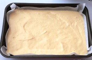 торт с клубникой