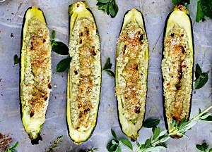 кабачки запеченные с сыром в духовке