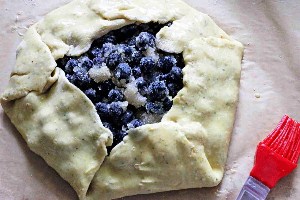 пирог с черникой