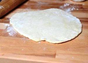 Заливной пирог с курицей и грибами