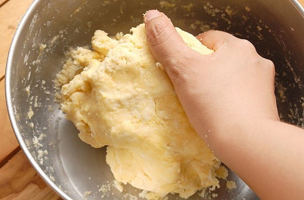 Тесто для пирога с яблоками 
