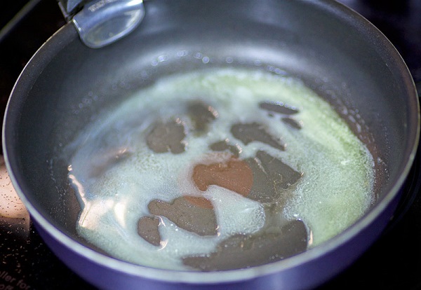 Сливочно грибной соус из шампиньонов со сливками