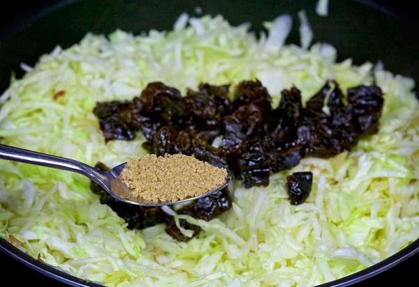 Вкусная тушеная капуста рецепт с фото