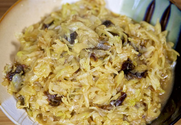 Капуста тушеная на сковороде рецепты очень вкусно
