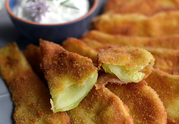 Кабачки жареные на сковороде с сыром