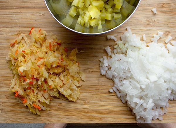 Солянка сборная мясная классическая рецепт с копченостями