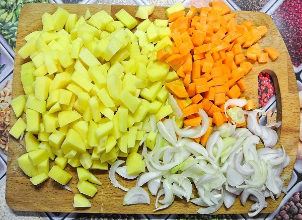 Рецепт ухи в домашних условиях из речной рыбы