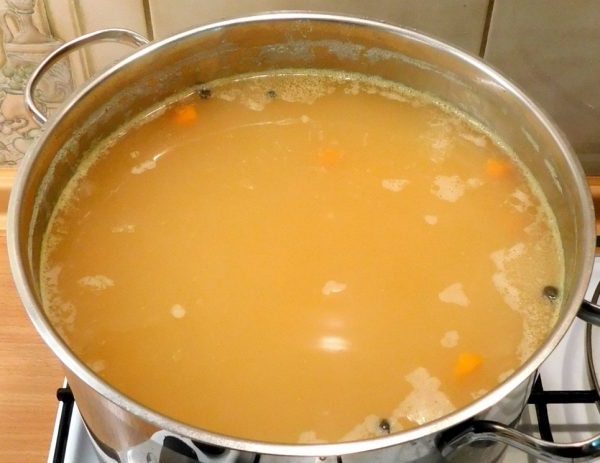 Суп гороховый с копченостями пошаговый рецепт