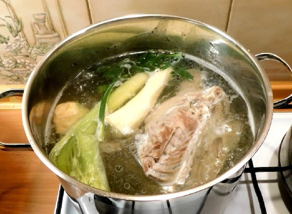 Свекольник горячий с мясом