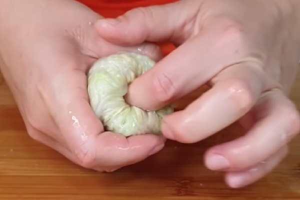 Как приготовить голубцы из пекинской капусты