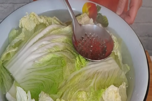 Рецепт голубцов из пекинской капусты с фаршем