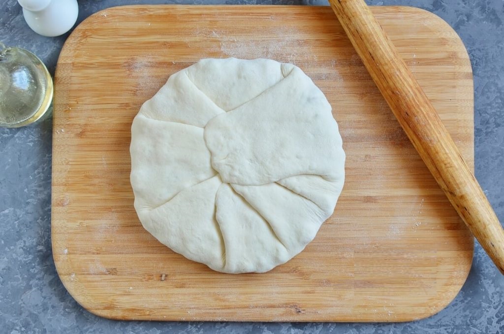 Классический пирог с капустой в духовке