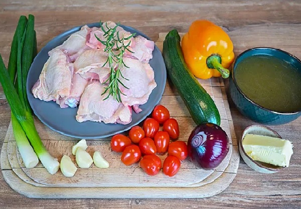 Куриные бедра в духовке
