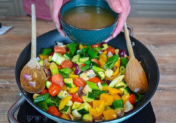 Куриные бедра в духовке с хрустящей корочкой