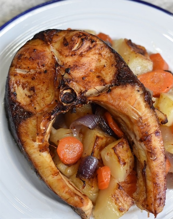 Как вкусно приготовить толстолобика в духовке