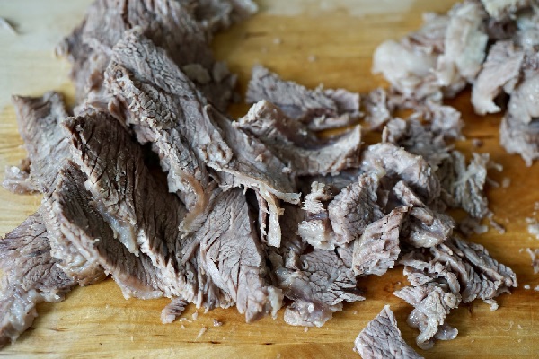 Салат с говядиной и картофелем
