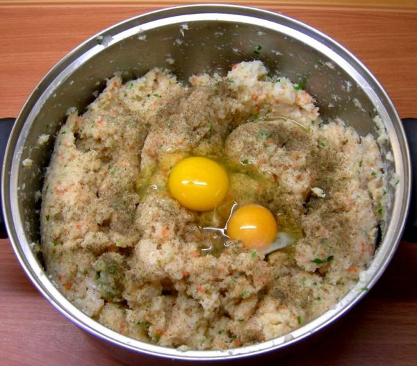 Рыбные котлеты из фарша минтая