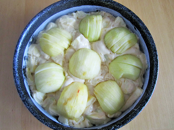 Рецепт вкусного яблочного пирога в духовке