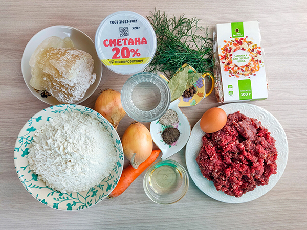 Суп с пельменями фото
