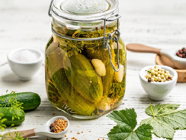 Огурцы маринованные в литровых банках на зиму
