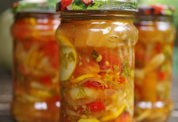 Рецепт вкусных овощных салатов на зиму