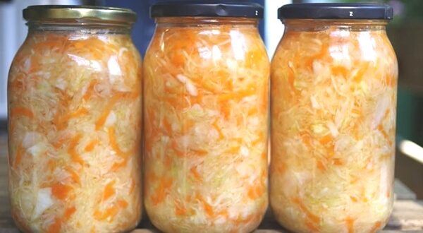 Квашеная капуста в литровых банках